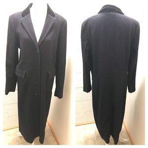 Liz Claiborne Jackets & Coats - ❤️FINAL SALE❤️SALE❤️LC long blazer. Size 16 Liz Claiborne Jackets & Coats - ❤️FINAL SALE❤️SALE❤️LC long blazer. Size 16